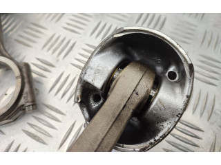  Поршень с шатуном Cxx ckf  Skoda Octavia Mk3 (5E)  