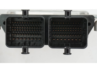 Блок управления двигателем Блок управления 55260606, 0261S09808   Fiat 500L