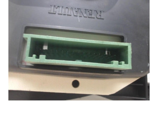 Панель приборов Renault Clio II