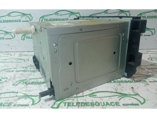 Pojistková skříňka Радио/ проигрыватель / навигация 96628256 Chevrolet Chevy Van 2007