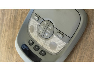 Фонарь освещения передних мест