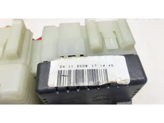 Блок предохранителей Volvo V70