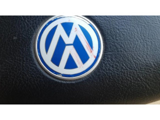 Подушка безопасности водителя 112805300, 001UR055PG10 Volkswagen PASSAT B5.5