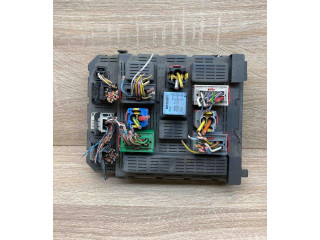 Pojistková skříňka 9645585480 Peugeot 607 2000