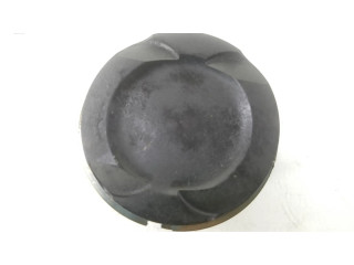 Píst 11257613626 BMW X6 E71 pro benzínový motor 4.4