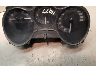 Přístrojová deska  Seat Leon (1P) 2008 1P0920827B  
