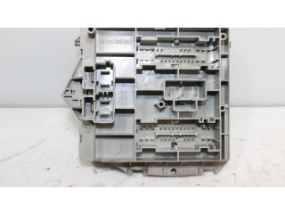 Блок предохранителей 51742420 Alfa Romeo GT