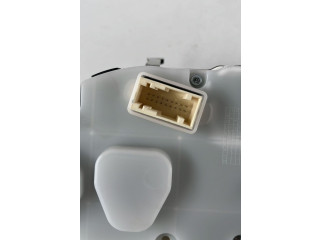 Панель приборов 980540878000, 980540878000   Peugeot 2008 I       