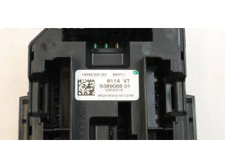 Pojistková skříňka 9389068, 04022018 BMW 4 F36 Gran coupe 2018