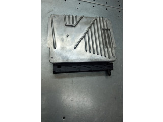 Блок управления двигателем Блок управления 30684877A, 30684877A Volvo V70