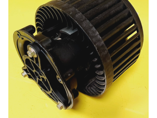 Вентилятор печки    52492658   Renault Vel Satis