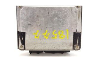 Блок управления двигателя 038906018J, 0281001613 Volkswagen Golf SportWagen