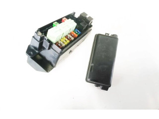 Pojistková skříňka Mini Cooper Countryman R60 2011