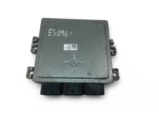 Блок управления двигателем Блок управления 31355669, S180134102B   Volvo V70