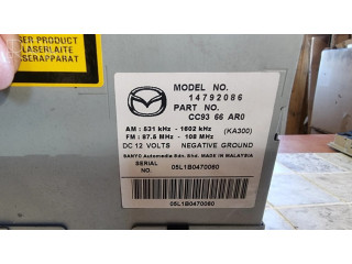 Радио/ проигрыватель CD/DVD / навигация