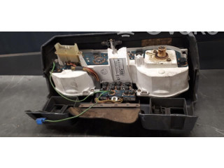 Přístrojová deska Mitsubishi Pajero 1987 MB386588