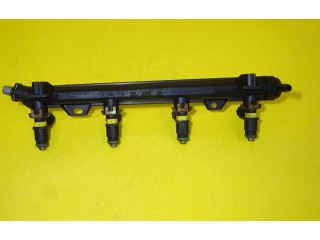 Топливная рампа 036906031AG, 036133320   Skoda Fabia Mk2 (5J)  