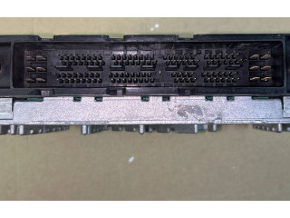 Блок управления двигателя 0281001776, 28SA4018 Volvo V70