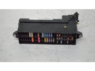 Pojistková skříňka Volkswagen Caddy 2004