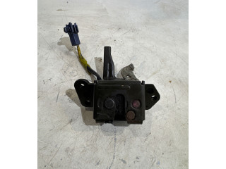 Zámek zadních dveří    Toyota Yaris 2007