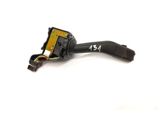 Ручка поворотов/ фонарей 1K0953513F, 1K0953513A   Skoda Octavia Mk2 (1Z)