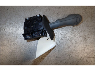 Ручка стеклоочистителей 7701054306   Renault Twingo I