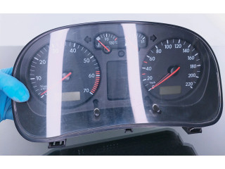 Панель приборов 1J0919860   Volkswagen Bora       