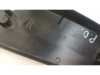 Пластиковая отделка зеркала