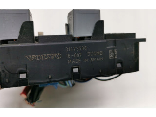 Блок предохранителей 31473588   Volvo XC90    