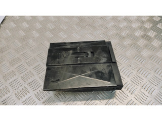 Другая деталь двигателя