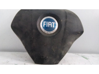 Подушка безопасности водителя 243071421013   Fiat Punto (199)