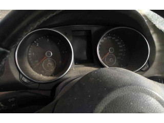 Панель приборов 5K0920860G Volkswagen Golf VI