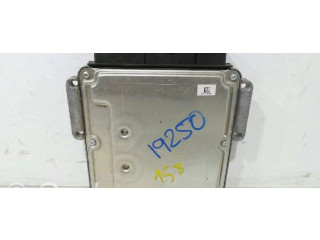 Блок управления двигателя 237102213R   Dacia Dokker