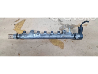 Vstřikovací lišta 03L089G Volkswagen Transporter - Caravelle T5