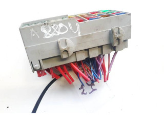 Блок предохранителей 8637669 Volvo XC90