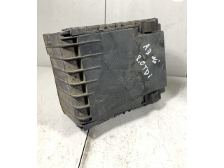 Pojistková skříňka 1K0937125A Audi A3 S3 A3 Sportback 8P 2006