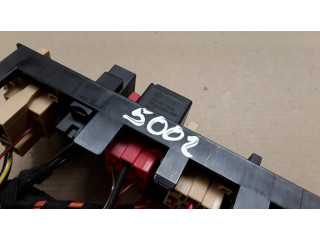 Pojistková skříňka 7N0937503, 7N0937503A Skoda Superb B6 (3T) 2011