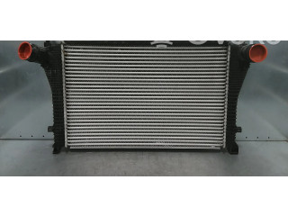 Интеркулер 5Q0145803AD, 5Q0145803AB Volkswagen Golf VIII