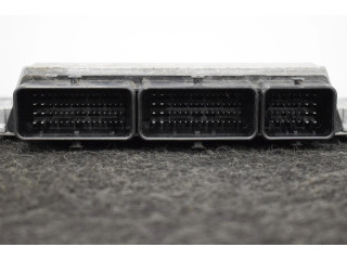 Блок управления двигателя    Dacia Sandero