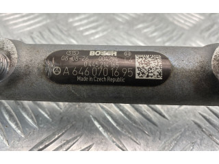 Магистральная трубка топлива A6460701695, 0445214165 Mercedes-Benz C W203