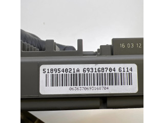   Pojistková skříňka 518954021A, 693168704   BMW X6 E71 2013