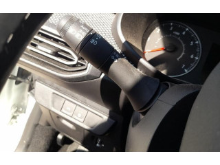 Ручка стеклоочистителей 255670975R Dacia Sandero