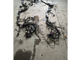 Pojistková skříňka 7P0937548F Volkswagen Touareg II 2013