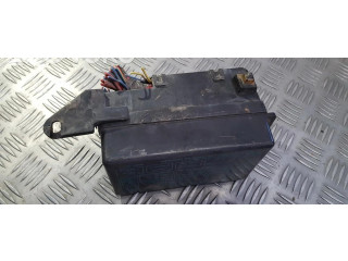 Блок предохранителей Mitsubishi Colt