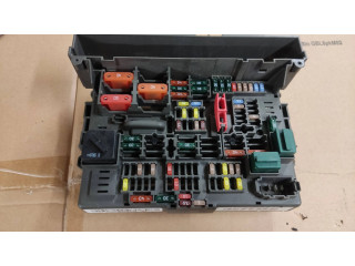 Блок предохранителей 9119446, 90104451   BMW 1 E81 E87    