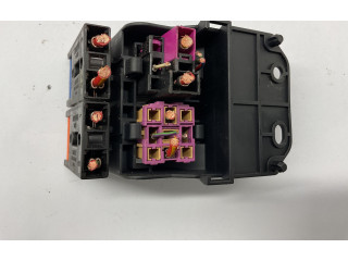 Блок предохранителей 4F1937503 Audi A6 S6 C6 4F