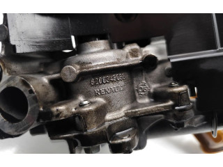 Масляный насос  M9R780 8200345633, 8200368176  Renault Scenic II -  Grand scenic II 