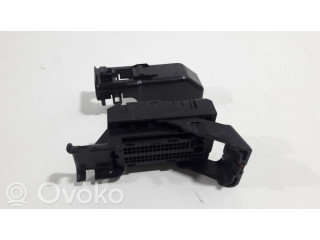 Блок управления двигателя    Chevrolet Camaro