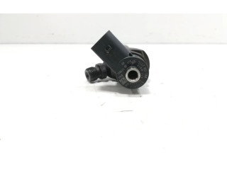 Форсунка 04L130277G Audi A3 S3 A3 Sportback 8P