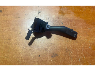 Pojistková skříňka Включатель скорости стеклоочистителей 1K0953519   Volkswagen Caddy 2007